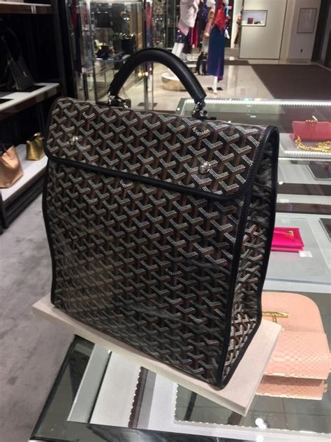 goyard vestiaire collective|Goyard d'occasion .